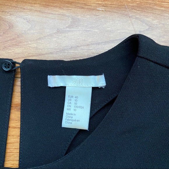 HALF SLEEVE DRESS - Picture 6 of 6